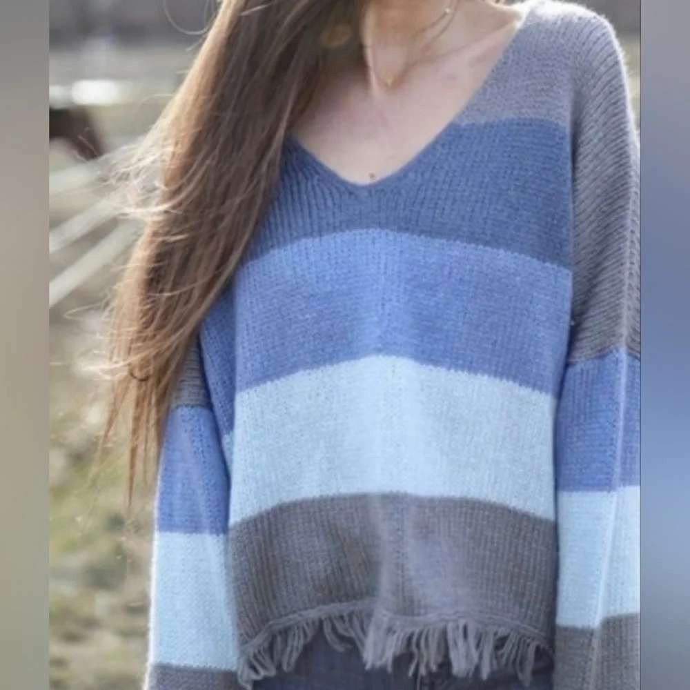 Wooden Ships Sweater Women's S/M Blue Grey Striped Fringe V-Neck Mohair Blend